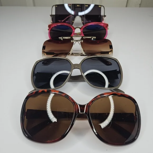 Stylish Black and Brown Sunglasses Set Amazon.com: QUAY - Sunglasses for Men & Women, Aviator  main image 2